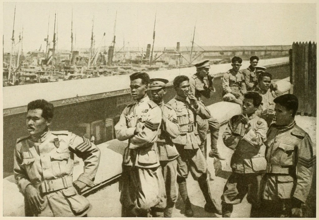 Siamese troops in Marseilles